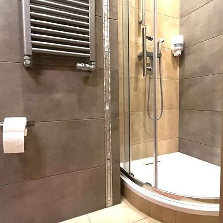 Single Studio In City Center คราคูฟ ภายนอก รูปภาพ